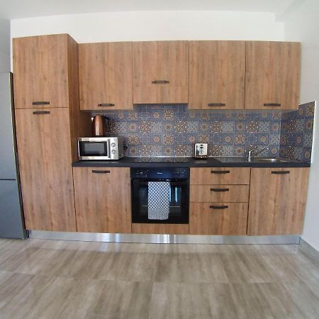 F7 Room 2, Private Bedroom Two Single Beds Shared Bathroom In Shared Flat Msida Luaran gambar